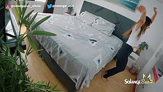 peeping on my stepsister she is so fucking sexy