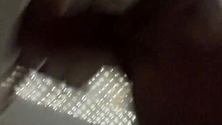 Bobbi Jo88 is obsessed with her own body