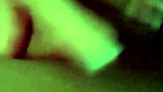 Gostosa Se Masturbando Parte 2