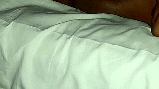 fat bbw tongues monster cock sloppy 😋