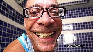 shemale latina enjoy big cock 😏