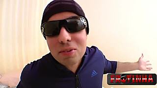 Ninfeta who loves porra as a frotinha porn star