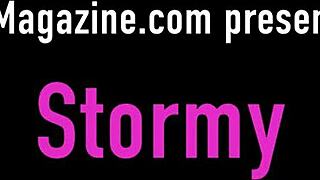 stormy sucks feet in jacuzzi, so nasty! 🛁