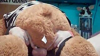 This wild babe dives into intense anal play with her favorite toys.