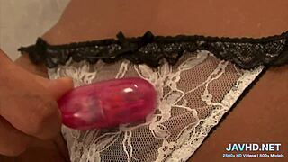 Look At These Japanese Milfs Giving Blowjobs In Vol 25!