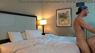 petite woman fucked doggystyle roughly