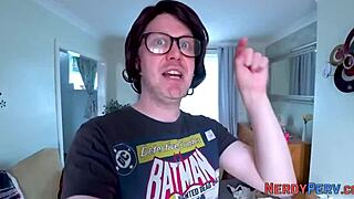 i'm a real newbie getting tricked into sucking cock and getting a facial.