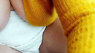 Masturbating In The Car Feels So Good