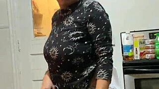 Anna Maria's Sexy Latina Curves in Black Workout Gear