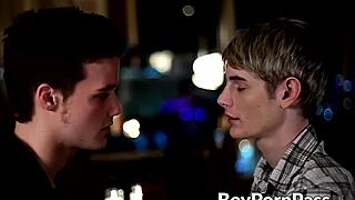 Vampire lures twink into surrendering his tight ass tonight