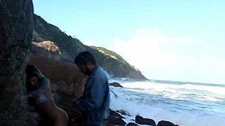 manuh cortez hooks up with stranger on beach with pernocas