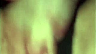 lucky stranger receives nudes from shaved pussy teen model joyliii on web chat