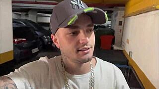 Trailer cliente novinho me mamou no carro chained blowjob deepthroat