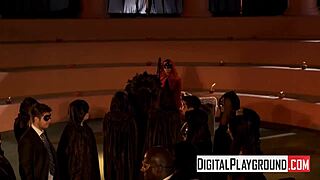 girl fucks guy with strapon, pussy wide open