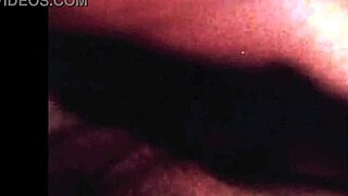 Vintage lesbians go exploring their sex in the movies