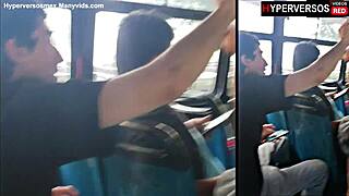 Le arriman la verga en el camión a la colegiala su twitter castingxxx8