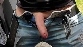 I fucked her on the highway in the car and came inside her Bruno