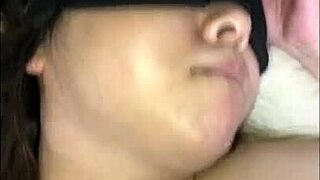 Japanese Couple's Intense Orgasm in Amateur Bedroom Action