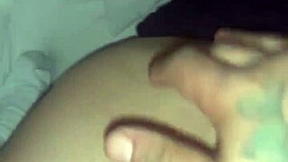 that thick ass is just so damn curvy and fat i cant stop staring