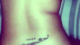 soy una zorrita buscando vergas ricas para coger rico, deja comentario 😏