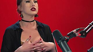 Octavia Red's Sensual Orgasm! Close-Up Fingering!