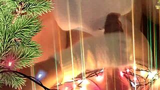 my neighbor gave me a christmas present with her hands and mouth