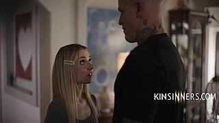 Petite 18+ Girl Face-Sat Like A Helmet!