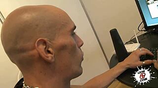 Klic-klic, we're fucking hard in this public spot, Carol Vega, he groaned.