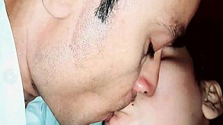 Desi couple shares romantic blowjob and handjob fun