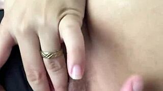 mi prima got my hand all wet n’ sticky while i jerked her