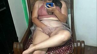 Hot Latina Milf Masturbates and Gets Licked Hard