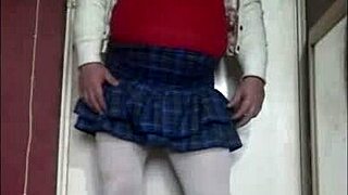 i love filling that shy crossdresser and watching him swallow, don't you?