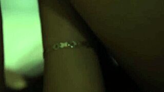 i watch destiny 18+ and cruz strip while playing chess