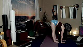 Mature wife teaches her friend a lesson on shaved pussy play.