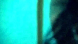 La pandita recibe el año caliente y con su juguete favorito