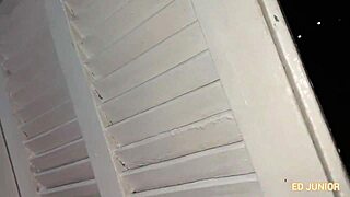 Fumando e Fodendo Sem Camisinha com Gostosa Carol Corrales. Completo no Red, Veja Agora!