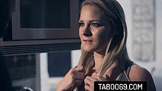 Lisey Sweet Feels Intense Pleasure From Married Man