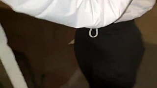 little slut leaves with a fan that has just met 😈