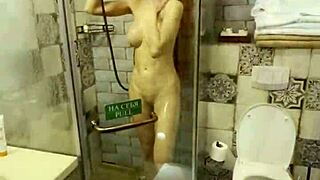 Watch Me Shave My Pussy!