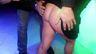 Modern Couples Fuck In Swinger Threesome!