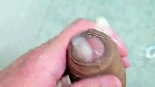 i cum so good in the shower, feeling amazing