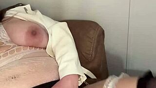 sexy minxycme moans while sucking my dildo