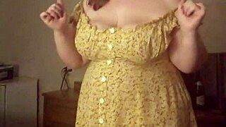 Britney Skyy says, 'I love deepthroating this dragon dick in cosplay.'