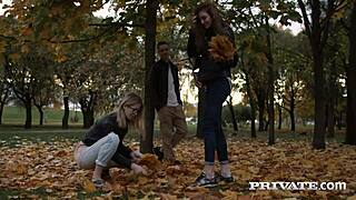 Vikalita And Clockwork Viktoria In Anal Ffm Threesome With Licking