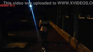 Vagninho and Holy Rubi piss and flash beautiful asses in public park