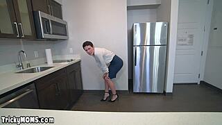 Short haired milf stepmom olive glass gets fed by stepson from behind 😍