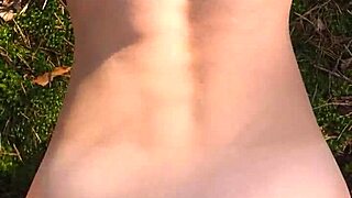 perfect body girl feels cum on her ass outdoor.