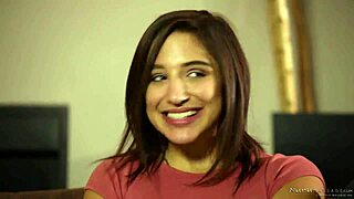 Massaging My Hubby Turns Me On So Much!