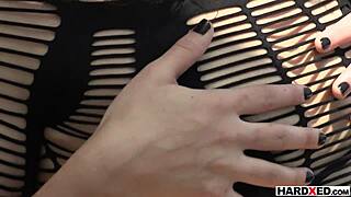 All Natural Nasty Babe Prefers Double Penetration 😈