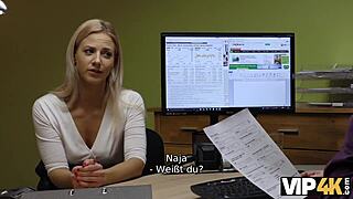 Wow, Nathaly Teges spreads legs to solve everything! 😍